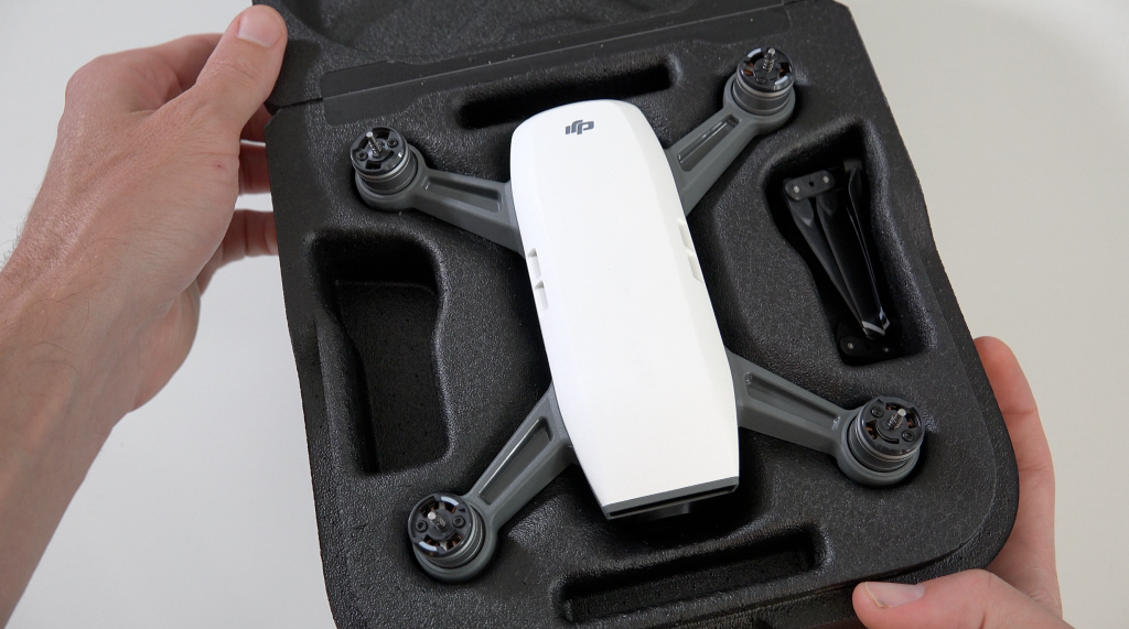 dji-spark-unboxing-1024x571